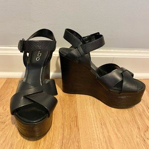 Aldo Black Platform Wedges size 5 Women’s